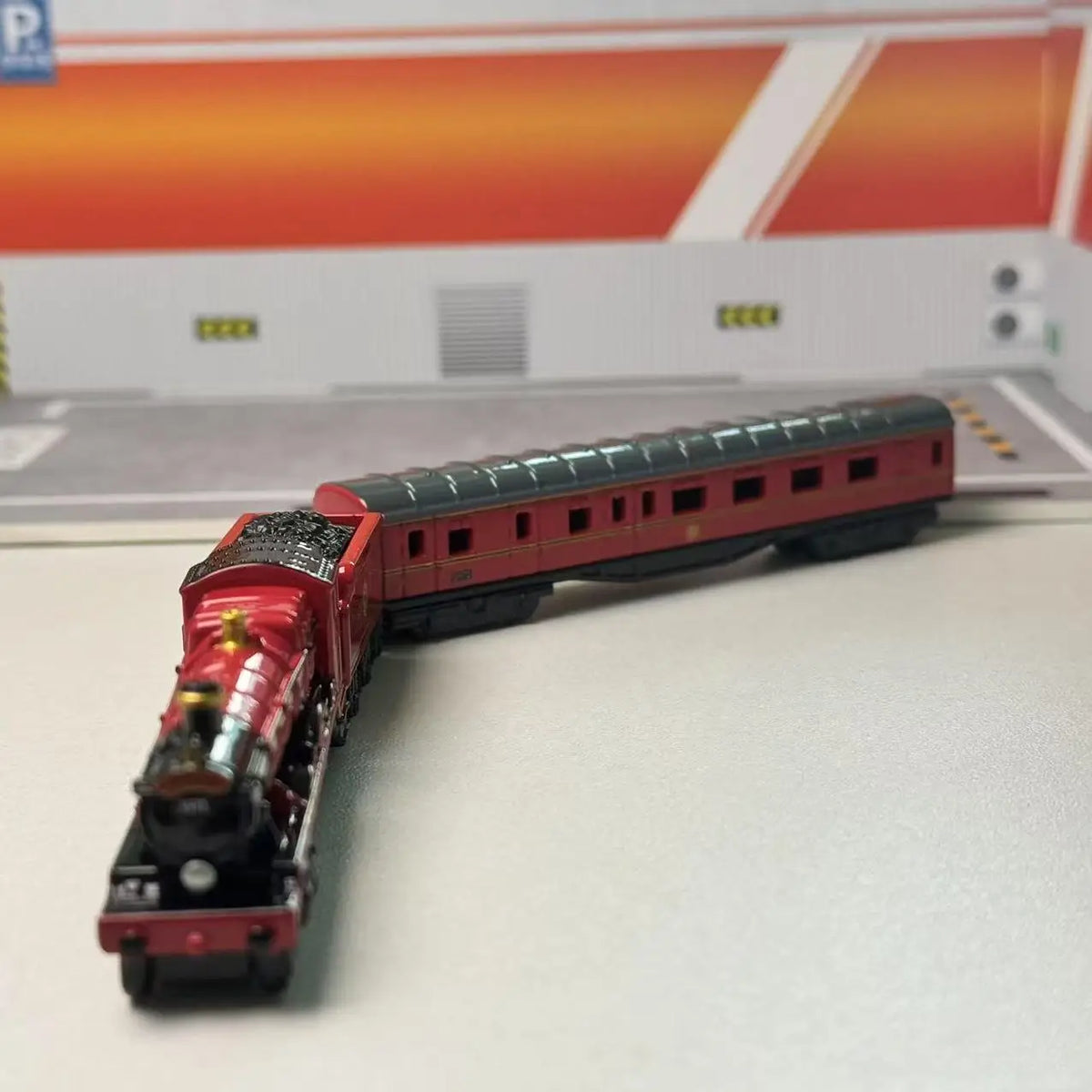 Takara Tomy Tomica Premium Unlimited 06 Harry Potter Hogwarts Express Alloy Vehicle Diecast Metal Mode Collection Display Toy