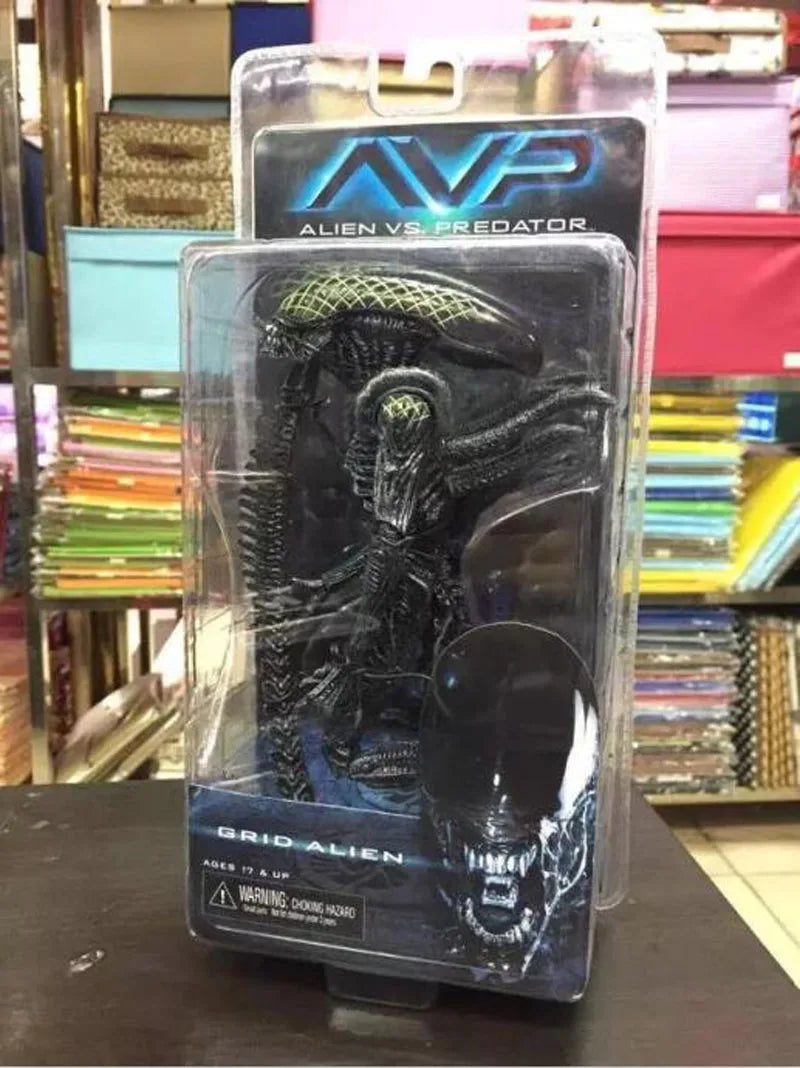 NECA Alien Xenomorph Warrior Grid Alien Figure AVP ALIENS VS.PREDATOR PVC Action Figures Collectable Model Toy Doll Gift