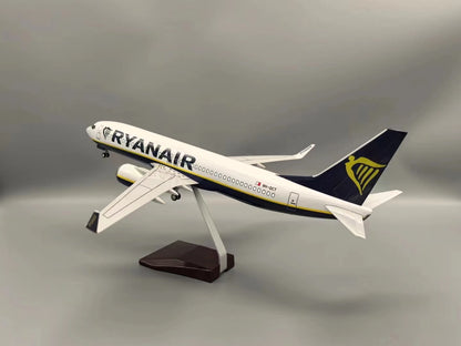 Ryanair Ireland B737-800 Aircraft Model 1:85 Scale 47cm 737 Aircraft Model Die-Cast Resin Aircraft with LED Lights Display Toys