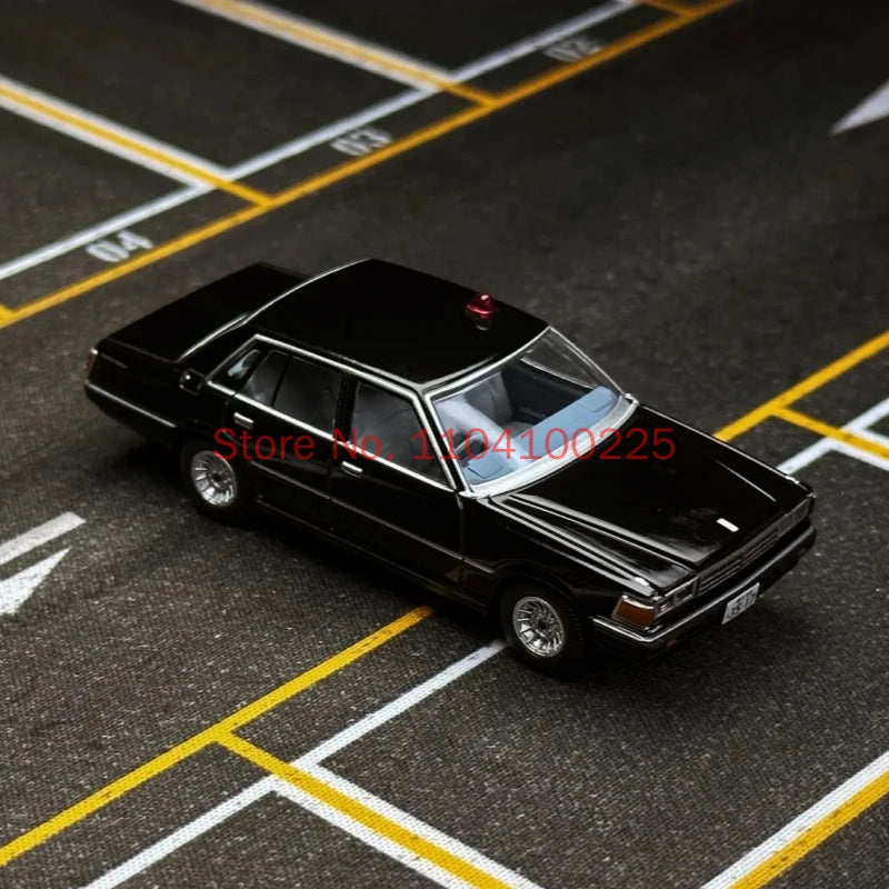 In Stock TAKARA TOMY TOMYTEC 1/64 LV-N168C Nissan Cedric HT V30 Spot Goods Model Car Collect Edition Alloy Die Casting Toy Car