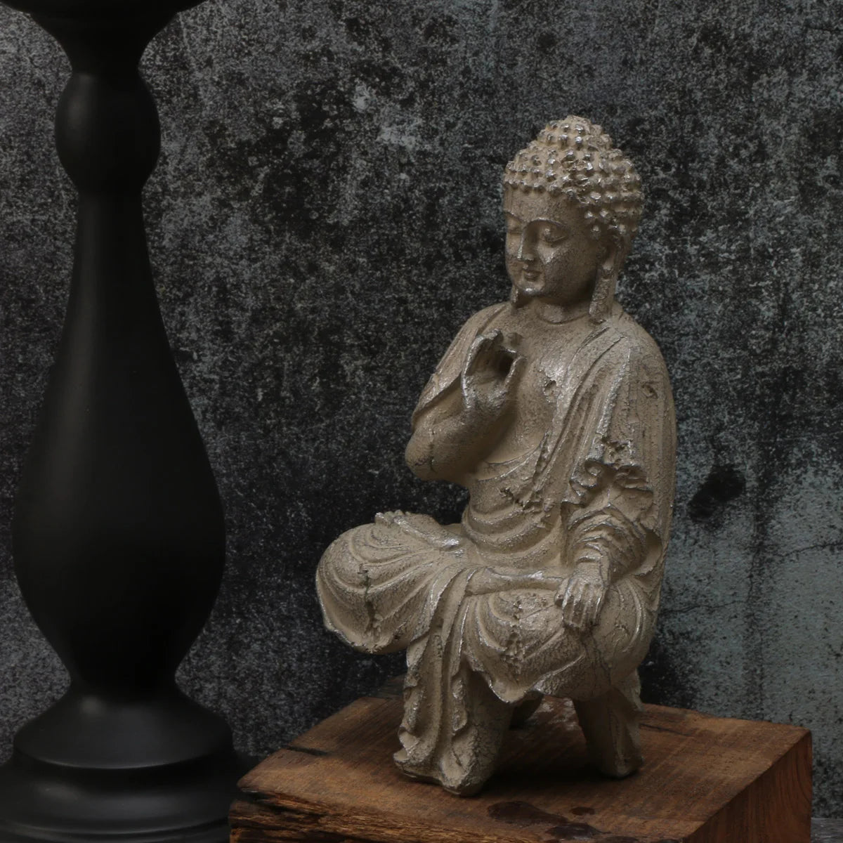 1 pcs Elegant Thai Buddha Statues & Sculptures - Enhance Home Decor with Peaceful Southeast Asian Resin Crafts; Ideal for Gifts