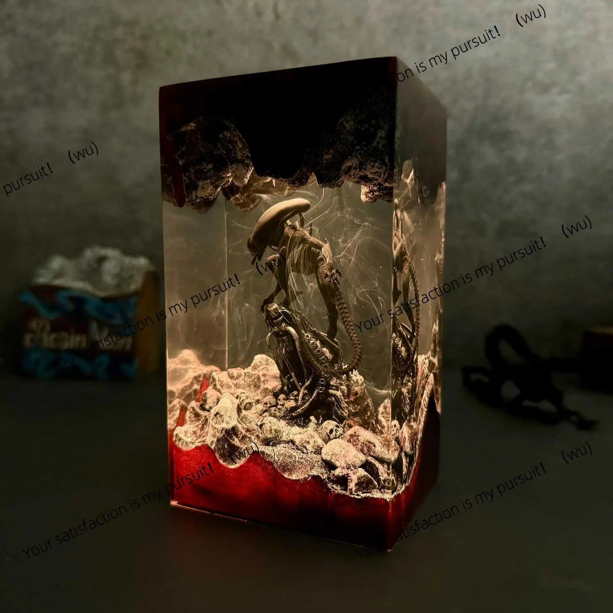 Space monster alien peripheral alien epoxy night light gift for movie lovers