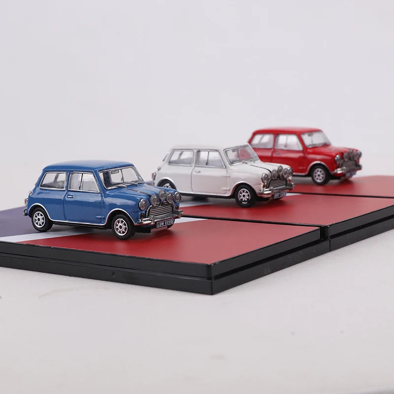 GCD 1:64 Austin Mini Cooper S White/Blue/Red Alloy Model Car