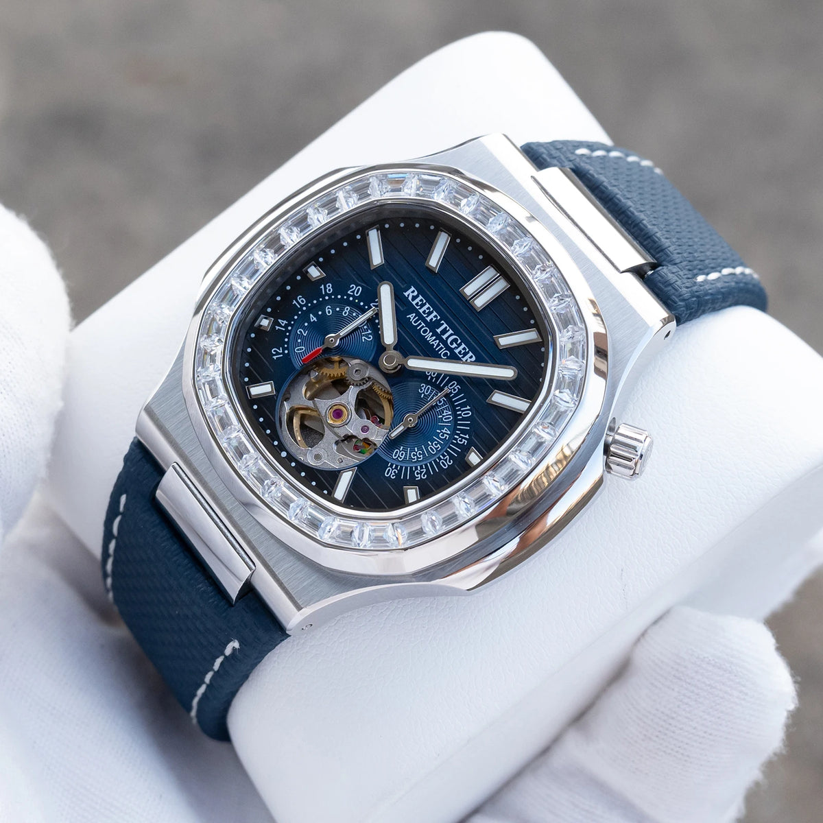 OBLVLO Men Automatic Watch Luxury 44mm Mechanical Wristwatch 50m Waterproof Sapphire Luminous Skeleton Dial 24 Hours
