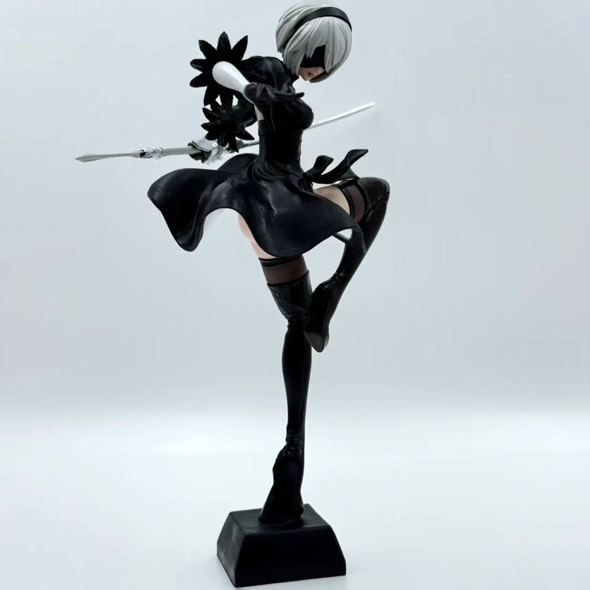 24CM NieR Automata YoRHa No. 2 Type B figma 2B Lifeform Kaine Nier PVC Action figure doll model Collectible statue figura gift