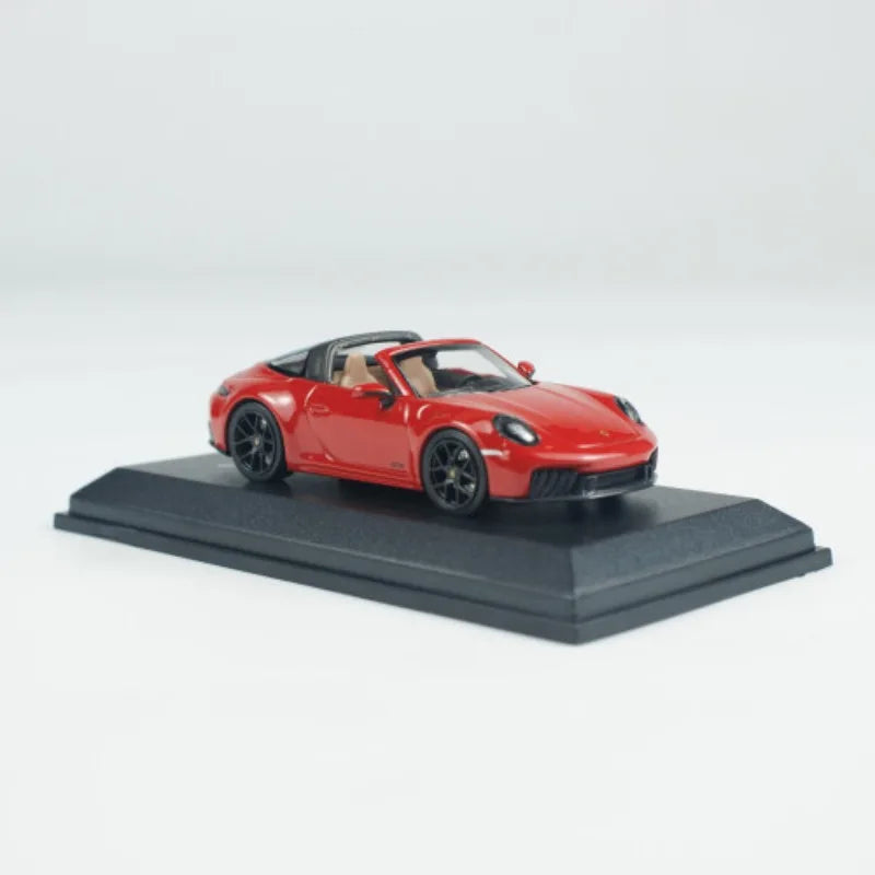 MINICHAMPS 1:64 911 (992.2) TARGA 4 GTS -2025- A realistic alloy car model for static display, boys' toy, adult collection piece