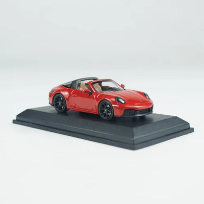 MINICHAMPS 1:64 911 (992.2) TARGA 4 GTS -2025- A realistic alloy car model for static display, boys' toy, adult collection piece