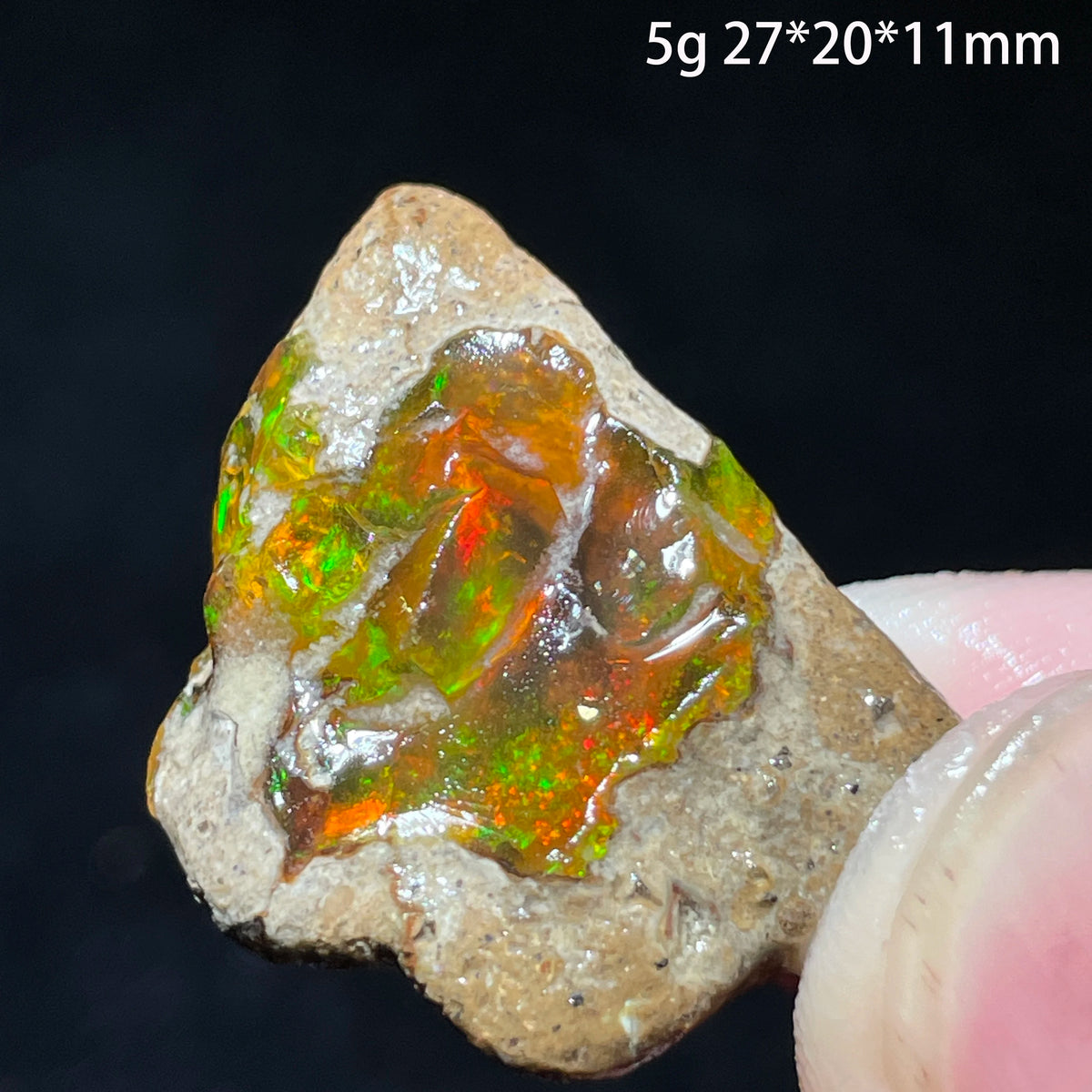 Natural Rare Colorful Ethiopia Opal (Need In Water) Gem Mineral Healing Quartz Crystals Gemstone Shooting Under Lighting