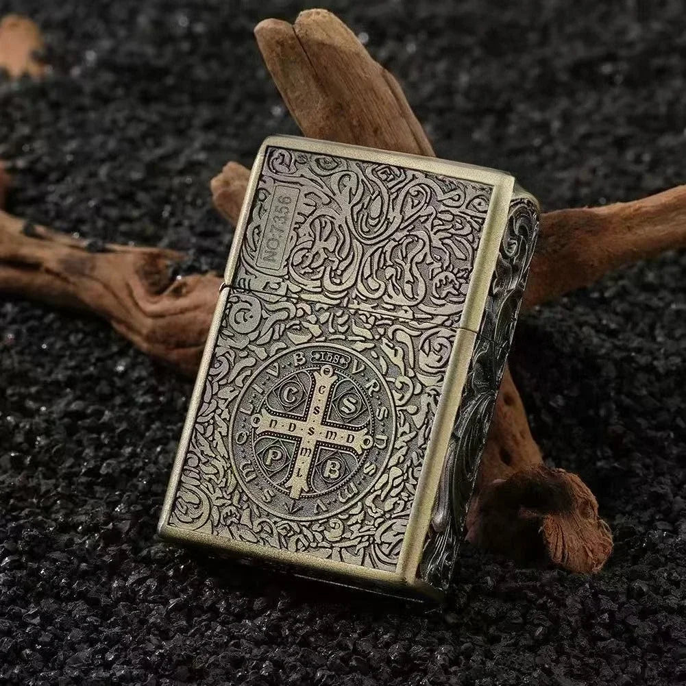 Zorro Constantine Windproof Kerosiene Lighter, Embossed Craftsmanship Retro Old-fashioned Grinding Wheel Lighter, Gift for Men