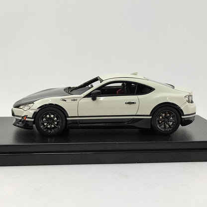 Diecast MODELER'S 1:43 Scale FT86 Meets MD43224 Alloy Car Model