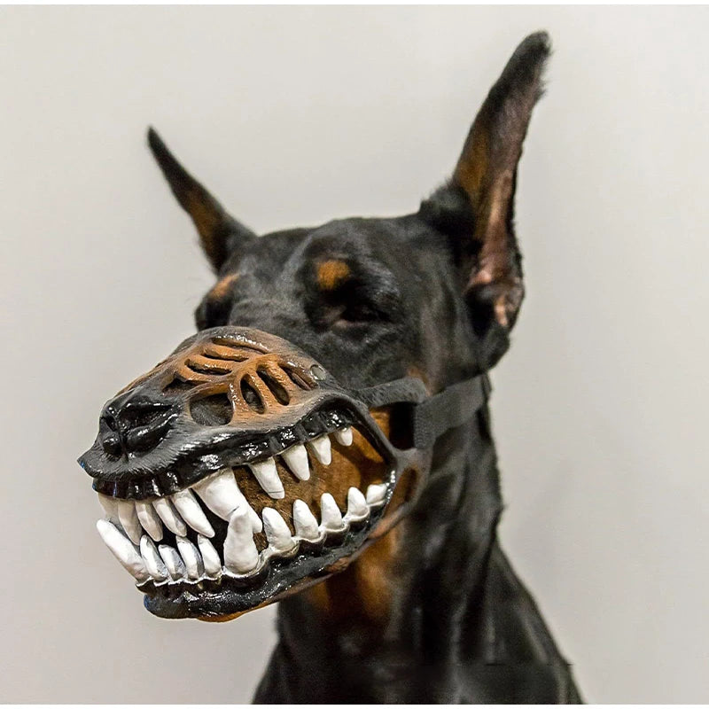 Halloween Scary Dog Latex Muzzle Costume Mask Movable Fake Horror Teeth Breathable Non‑Restrictive Pet Muzzle Cosplay Accessory