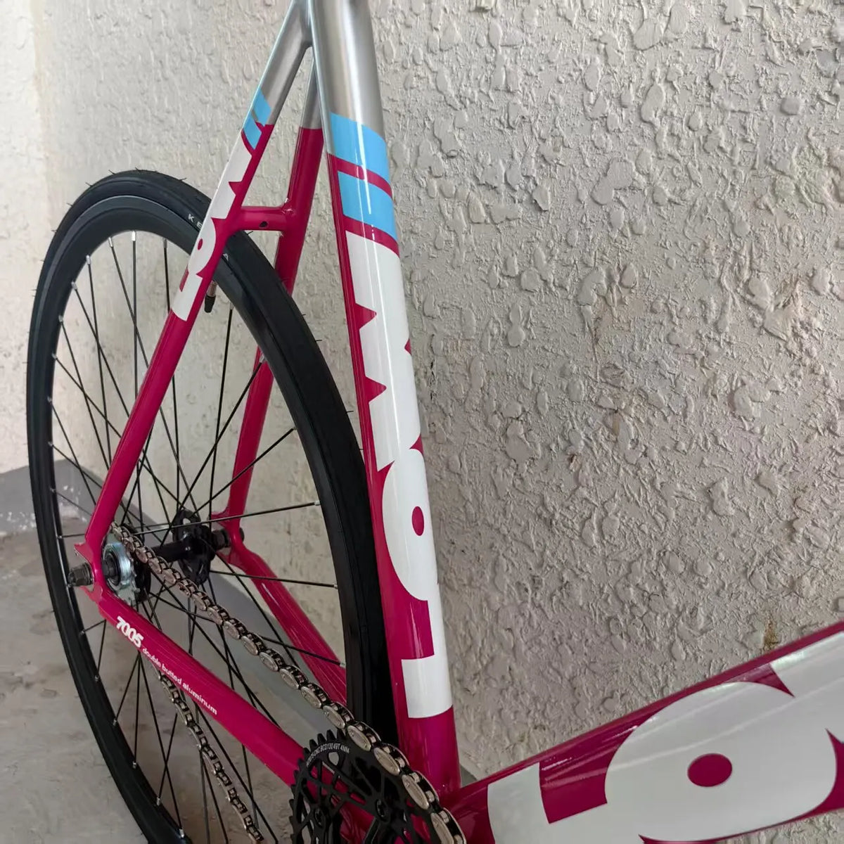 LOW Fixie Bicycle Aluminum Alloy Frame And Front Fork Fixie Bike Fixed Gear Bike 49T Spider Chianwheel 70mm Aluminum Alloy Rim