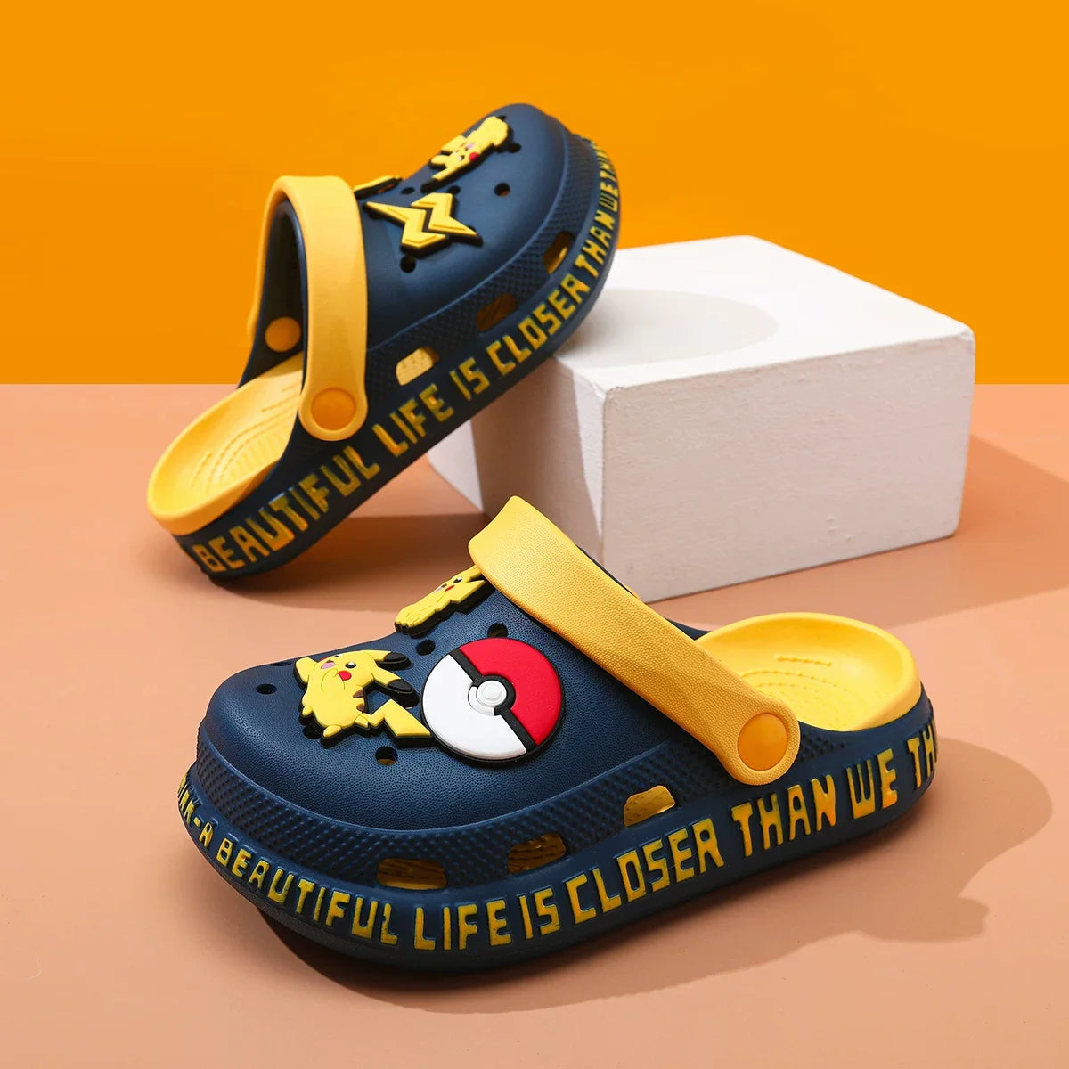 In Stock Pika Kids Clogs Boys Slippers Summer New Style Soft Non-slip Sole Toddler Baby Outdoor Beach Sandals Lightweight Home