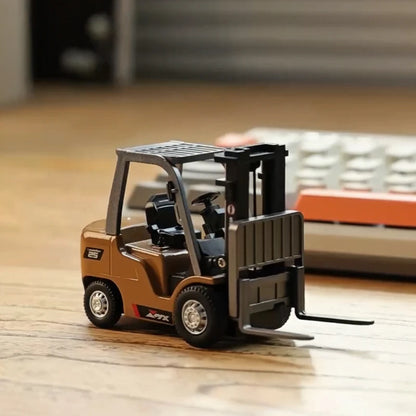 2.4G 1:64 Desktop RC Forklift Alloy Mini Tabletop Remote Control Forklift Engineering Vehicle Toys Model Gift for Boys