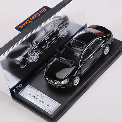 DCT 1:64 Accord 7.5 Generation Alloy Model Car