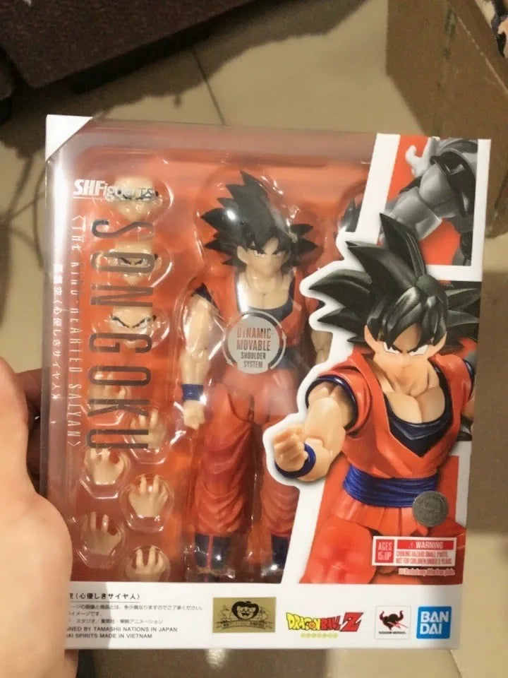 BANDAI S.H.Figuarts Dragon Ball Z Son Goku Kind-hearted Saiyan 3.0 New Body Original Figure  Cell Saga Dynamic Shoulder In Stock