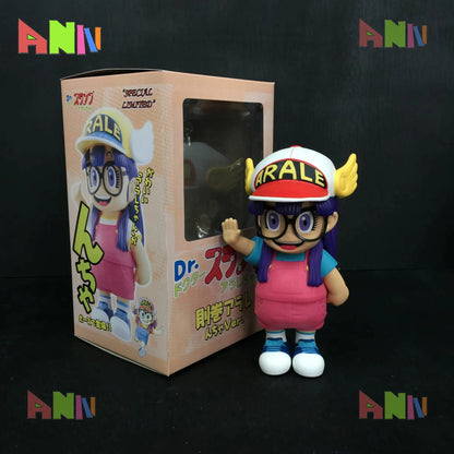 16cm Arale Anime Figure Special Edition Dr Slump Cartoon Stupid Superman Little Child Kawaii Statue Doll Decoration Toy Gift
