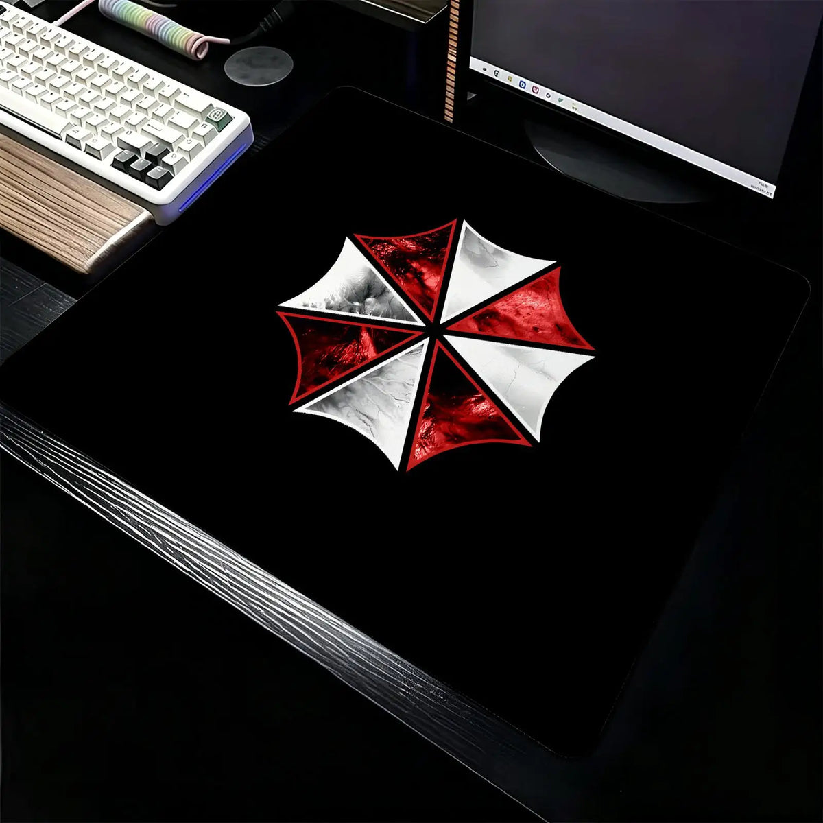 Resident Evil Mouse Pad Regular gaming mouse pad S/M/L size Office mouse pad Laptop desk mat Stitched edge mouse pad