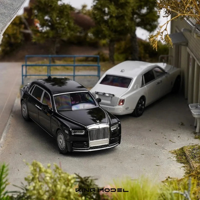 KING MODEL 1:64 Rolls‑Royce Phantom 8 Highly‑detailed Die‑cast Alloy Car Model Static Display For Car‑model Enthusiasts