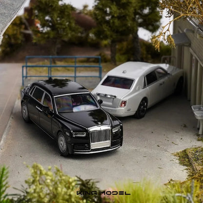 KING MODEL 1:64 Rolls‑Royce Phantom 8 Highly‑detailed Die‑cast Alloy Car Model Static Display For Car‑model Enthusiasts