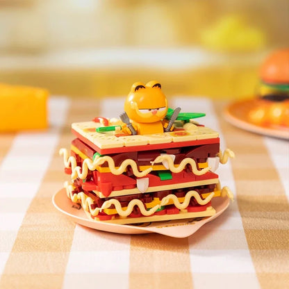Pantasy Garfield Crystal Ball Series Fun Gashapon Machine Building Block Puzzle Model Desktop Ornament Children's Gift