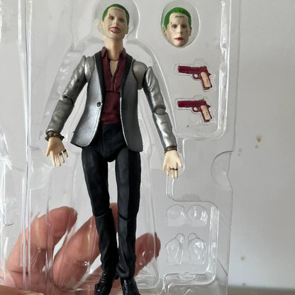 15cm New Movie SHF clown Joint mobility Standing posture Action Figure PVC Mode Toy Doll Desk Decor Collection Gifts boxed