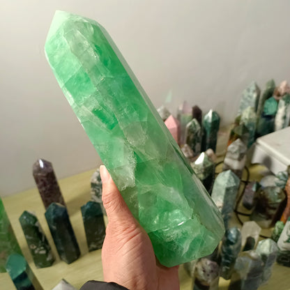 Huge Wand Natural Crystal Point Green Fluorite Tower Healing Stone Energy Ore Mineral Obelisk Home Office Degaussing Decor Gem