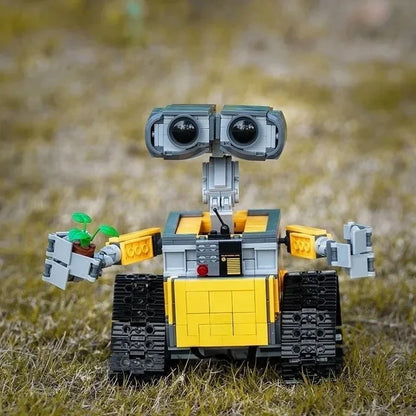 Hot New 687PCS Creative Wall E Robot Building Blocks Assembly Model Home Decoration Toys For Birthday Christmas Gifts