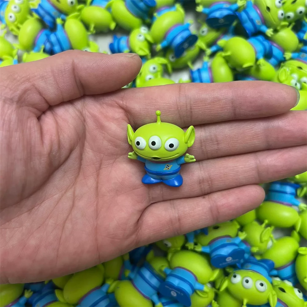 Disney original 100th Mini Figureines Bottle Toy  Princess Series Villain Series Figurine Toy Model For Kids Gifts