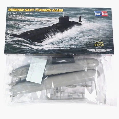 TRUMPETER 1/700 Military Nuclear Submarine Assembly Ship Model