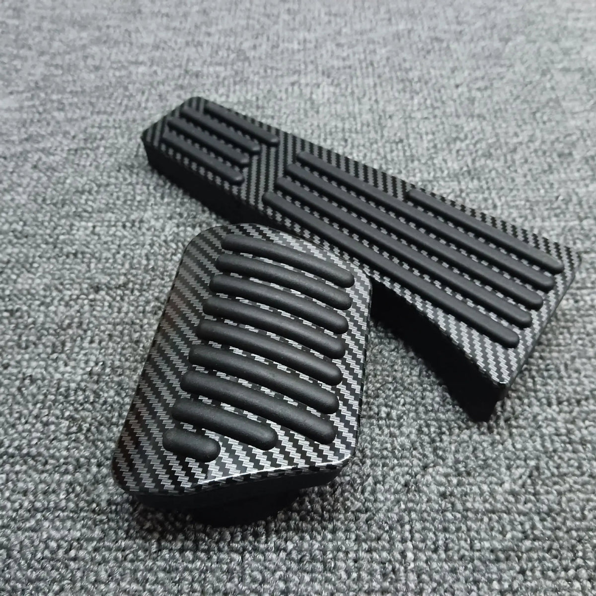 Anti-Slip Carbon Fiber Gas Pedal Covers for BMW 1 2 3 4 5 6 7 Series X3 X4 X5 X6 X7 F15 F16 F30 G11 G20 Interior Accessories