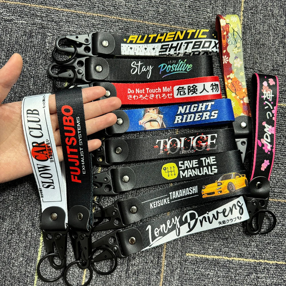Newest Japanese JDM Modified Culture Seal Eagle Beak Clasp Wrist with Key Clasp Keychain Key Ring For Lonely Driver