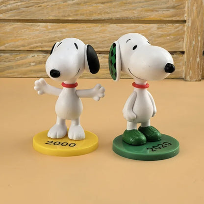 8pcs/set Snoopys Travel Partner Adventure Figure Cartoon Toy Desktop Home Ornaments Cute Decoration Trendy Toy Gift Wholesale