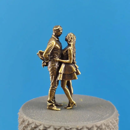 2.9cm Antique Brass Timeless Love Sculpture Couple with Flowers Miniature for Terrariums, Romantic Desk Decor & Collectible