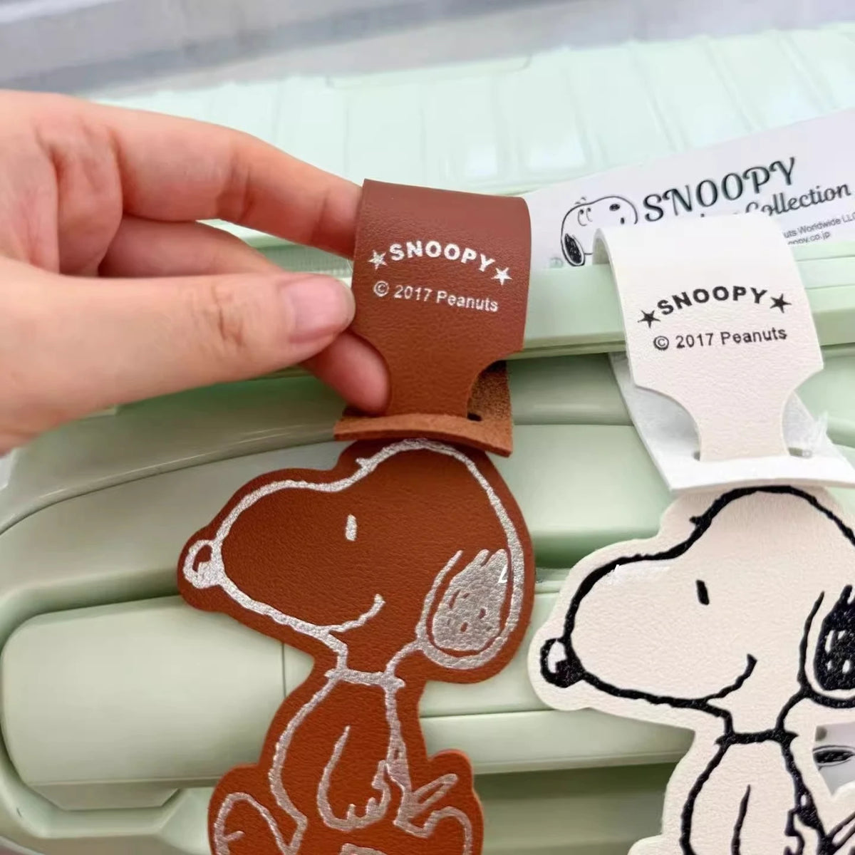 Japanese Snoopy peripheral cartoon suitcase luggage tag cute checked anti-lost tag bag doll boarding pass anime gift unisex