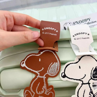 Japanese Snoopy peripheral cartoon suitcase luggage tag cute checked anti-lost tag bag doll boarding pass anime gift unisex