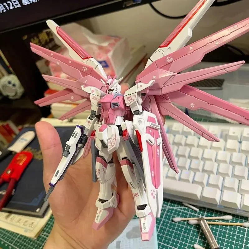 New HG 1/144 ZGMF-X10A Freedom Freshman Ver Cherry Blossom Color Scheme Mecha Assembly Model Anime Action Figures Gift