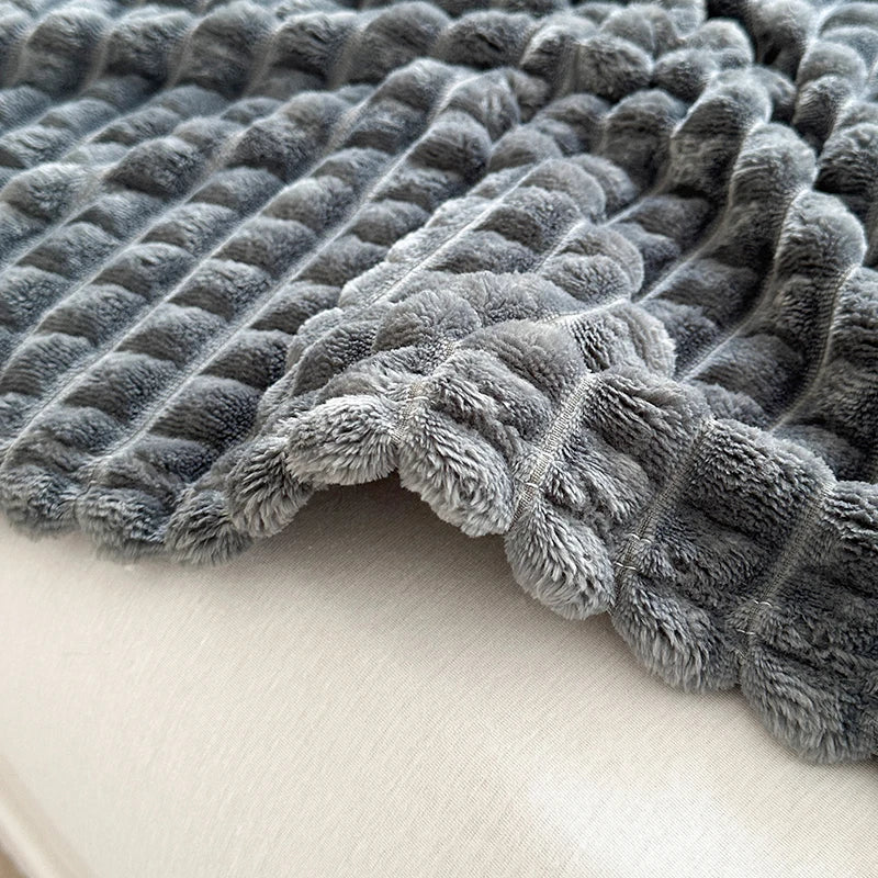 New Simple 3D Plaid Blanket Autumn Winter Soft Warm Multi-functional Sofa Blankets Cozy Durable Artificial Rabbit Plush Blanket