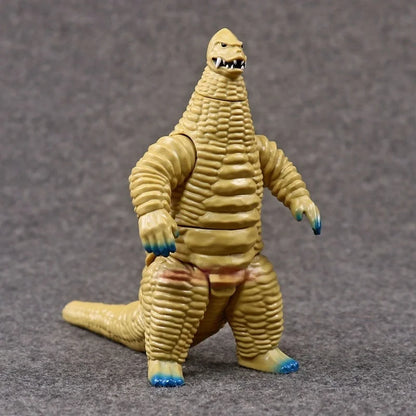 Bandai Ultra Kaiju Series Monster World RedKing Mini Figure - Collector's Gift for Ultraman Fans - Perfect for Party Decor
