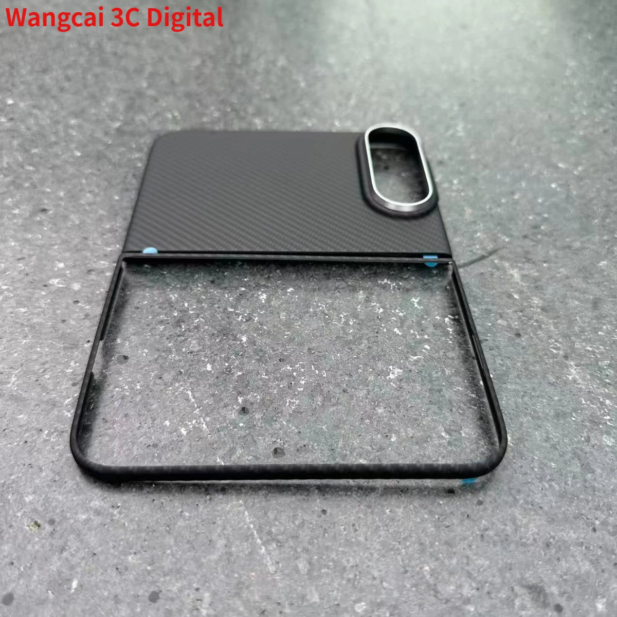 For iPhone Duo Ultra Thin 600D Carbon Fiber Textured Magnetic Case for iPhone Ultra 18 Fold Case for Magsafe Magnetic Case
