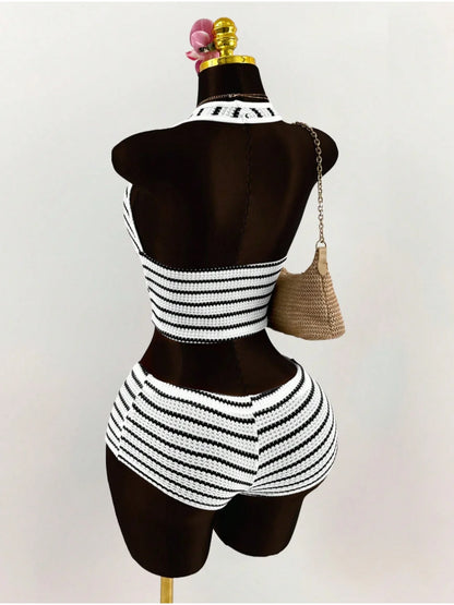 Women's Set Summer Casual Sexy Color Blocked Hanging Neck Sleeveless Tied Top + Color Blocked Elastic Waist Shorts Set