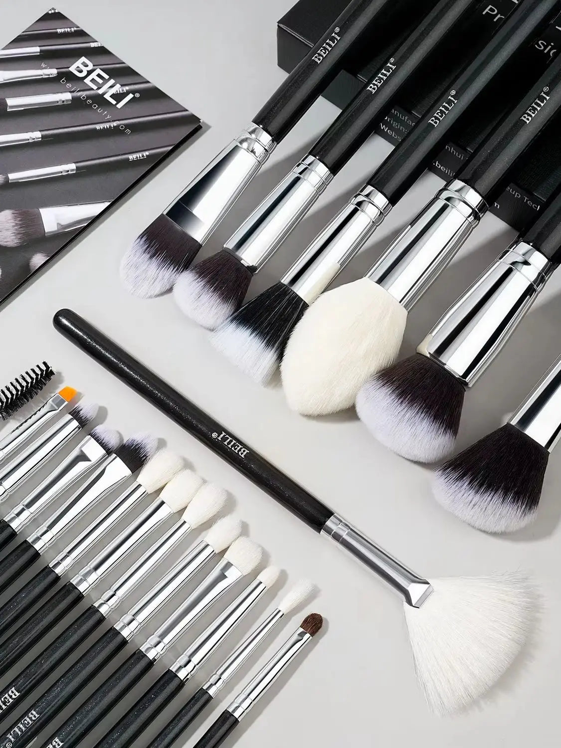 BEILI Black Professional Makeup Brush Set Natural Goat Hair Foundation Contour Eyeshadow Beauty Tools for Perfect Application