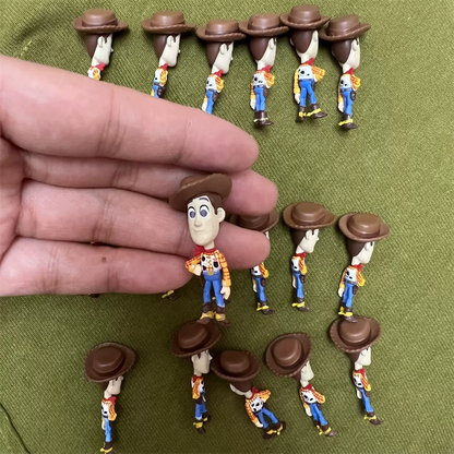 Disney original 100th Mini Figureines Bottle Toy  Princess Series Villain Series Figurine Toy Model For Kids Gifts