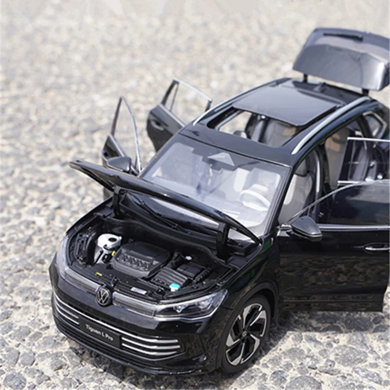 New 1:18 2025 VW Tiguan L PRO SUV Alloy Car Model Diecast Metal Vehicles Car Model High Simulation Childrens Toy Gift Decoration
