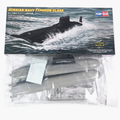 TRUMPETER 1/700 Military Nuclear Submarine Assembly Ship Model