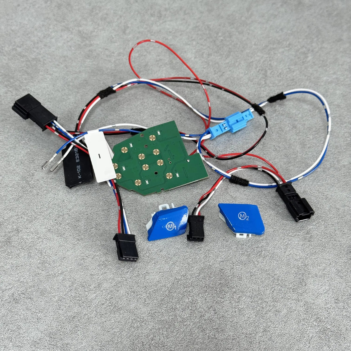 Suitable for BMW 1 2 3 4 5 Series steering wheel upgrade M1 M2 button sport mode control button motherboard auto parts