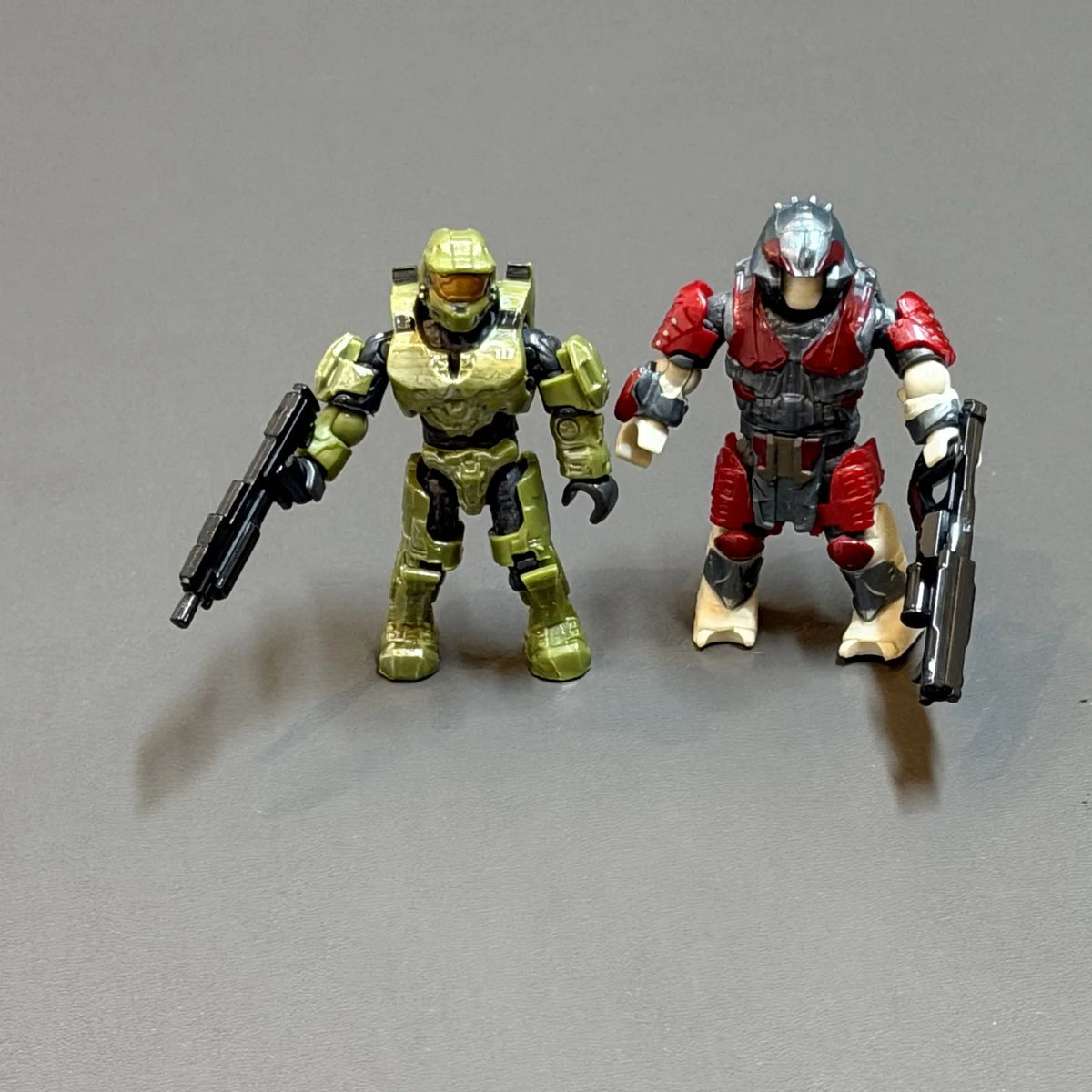 Mega BLOKS Construx Collectable Action Figures Toy Call of Duty COD Warrior Accessories