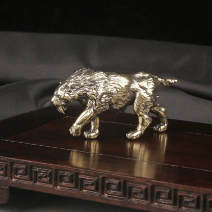 Brass Ancient Beast Sword Teeth Tiger Desktop Ornament Tiger Bronze Carving Craft Ornament Bronze Ware Home Decor Sculpture