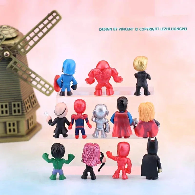 Capsule Toys the Avengers Hulk Thor Spider Man Venom Captain Decoration Collection Action Figure Toy Xmas Fans Gift