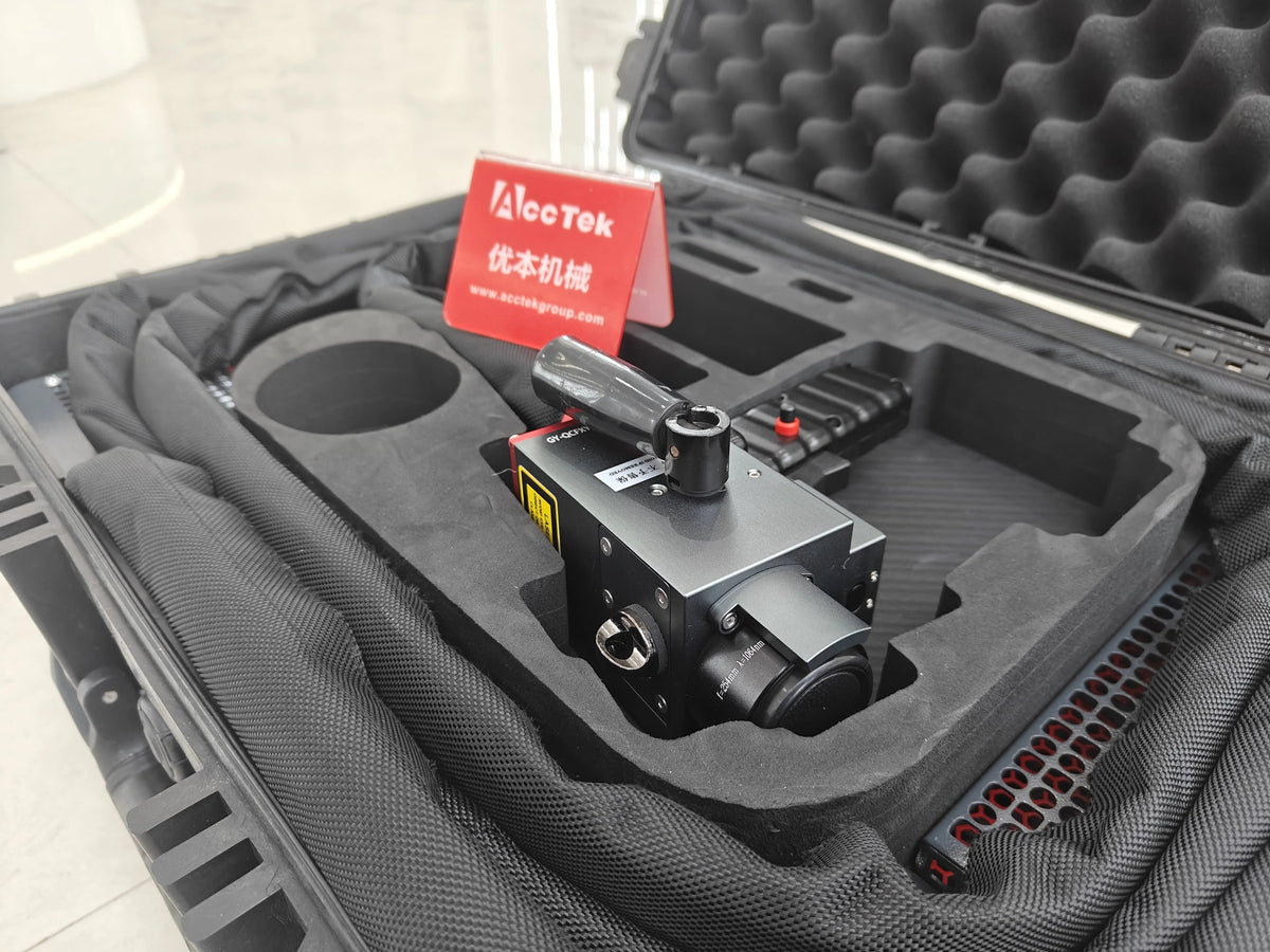 AccTek Portable Suitcase 500W Pulse Fiber Laser Cleaning Machine 200W Lazer Cleaner 300W Metal Rust Remove Paint Oil Remover
